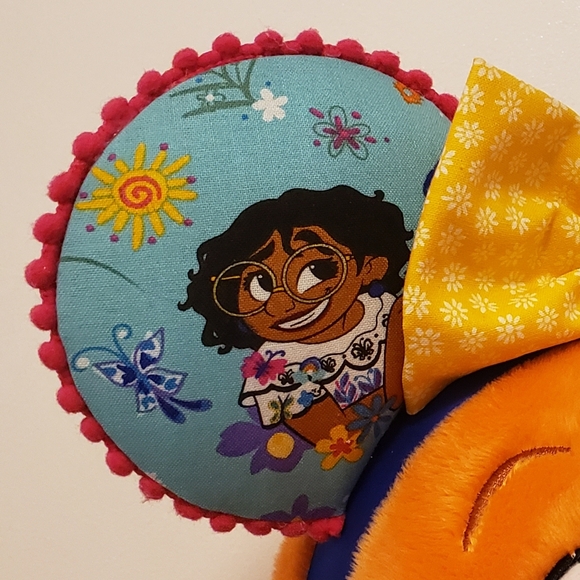 🆕️🏡 Encanto Mouse Ears feat. Mirabel, Antonio, Luisa, Isabela - Picture 2 of 6